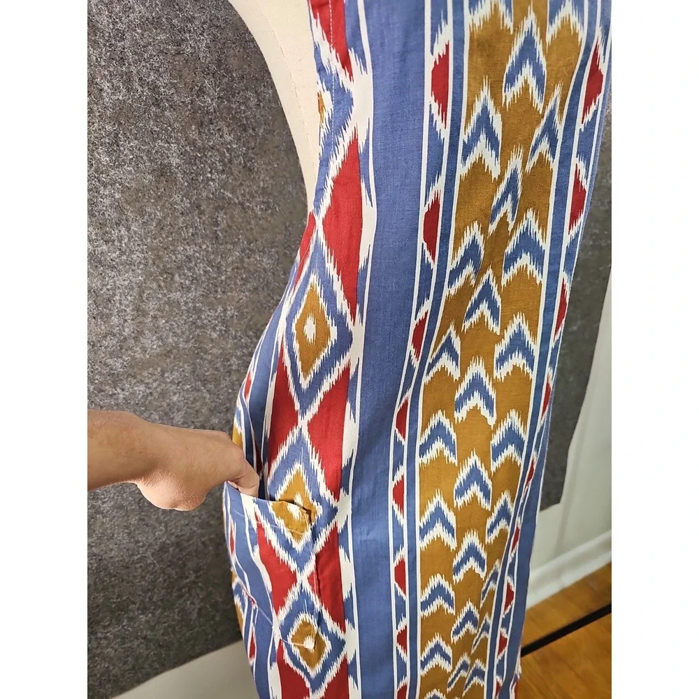 N/A ikat bib